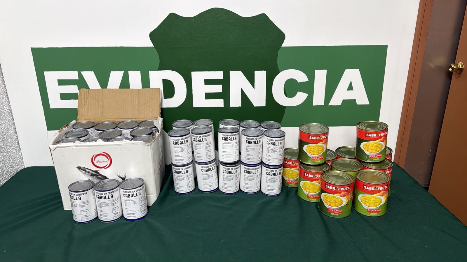 Carabineros detiene a dos personas sorprendidas sustrayendo especies desde la Escuela Manuel Bulnes en Quilpué