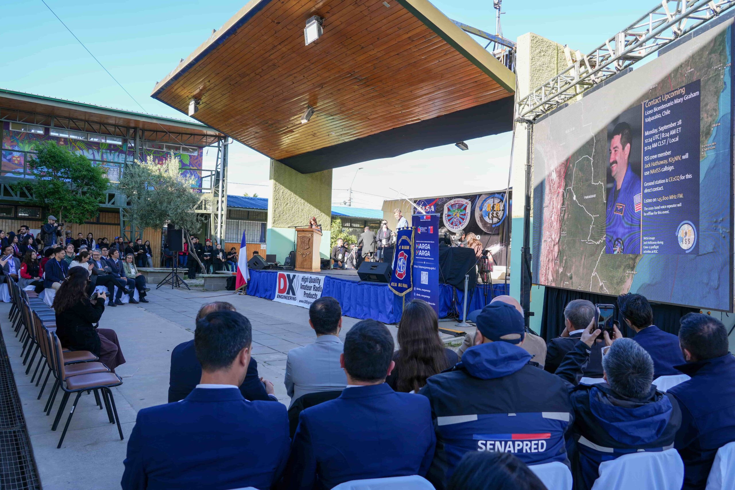 Estudiantes del liceo público de Villa Alemana hicieron historia con contacto radial en vivo con la Estación Espacial Internacional